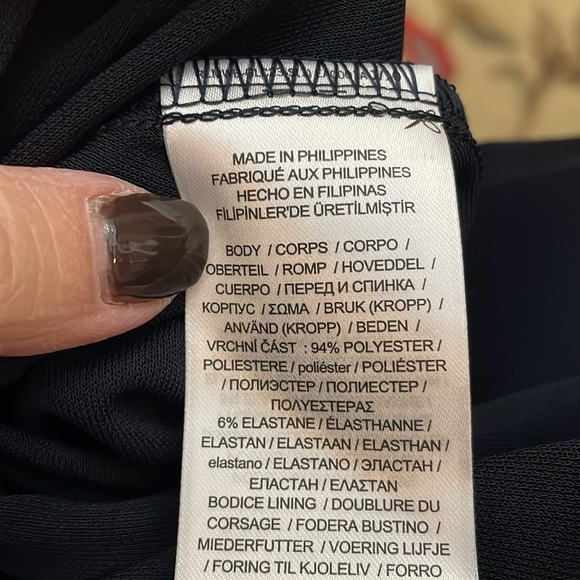 NWT Navy Lauren Ralph Lauren twist front dress. Size 6 - Picture 8 of 9